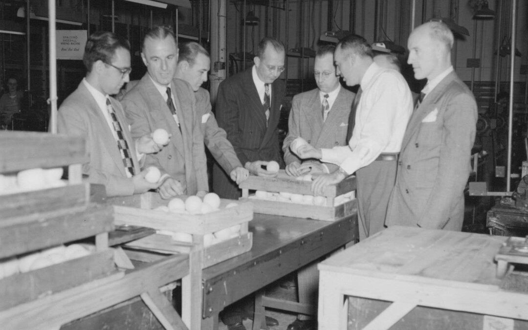 The major leagues approve a new official ball manufactured by the Spalding Company 