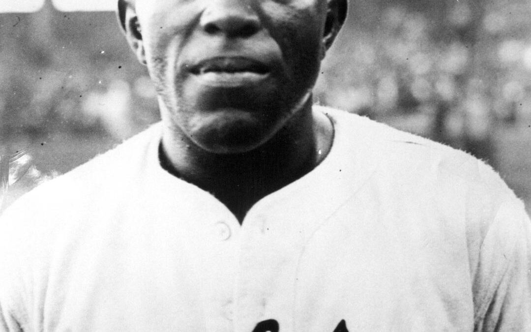 Newly-elected Hall of Famer Leon Day dies in Baltimore, Maryland, at the age of 78.